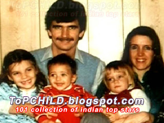 Katrina kaif with her father mother and sisters