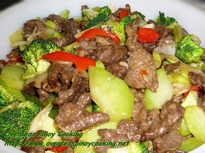 Beef with Broccoli and Choko Stirfry