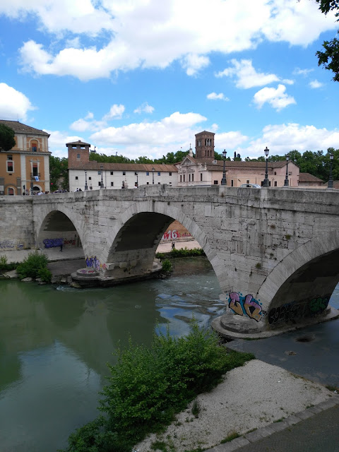 Isola Tiberina-Roma