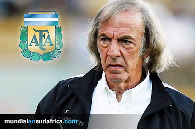 Entrevista a Cesar Luis Menotti, sobre la Seleccion Argentina, Mundial Sudafrica 2010, Messi, Maradona