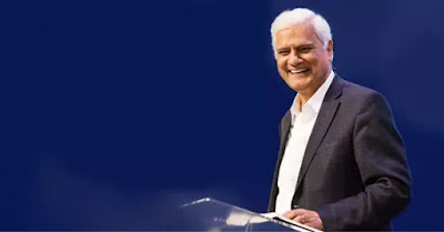 Ravi Zacharias - foto preluat de pe Facebook