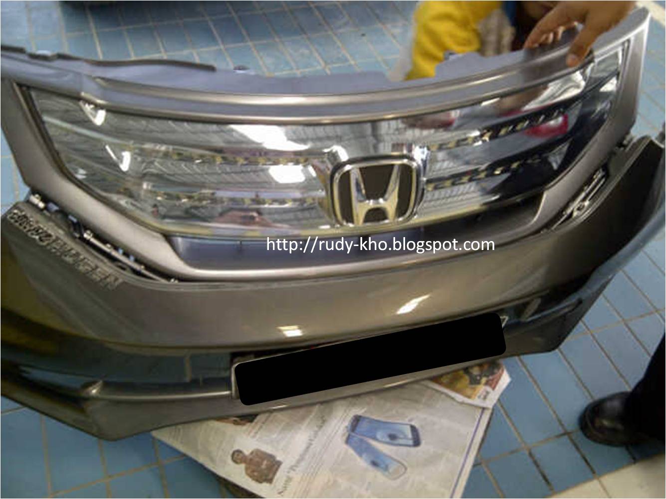 Rudy Kho Naga 76 Autosport SOLD Second Grill Honda Freed Hybrid