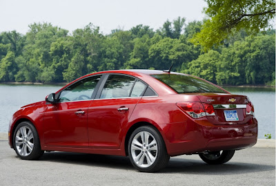 2011 Chevrolet Cruze Rear Side View