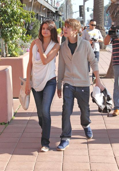 selena gomez and justin bieber dating proof. selena gomez, justin