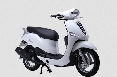 New 2016 Yamaha Nozza Grande 125cc Scooter white color Hd image