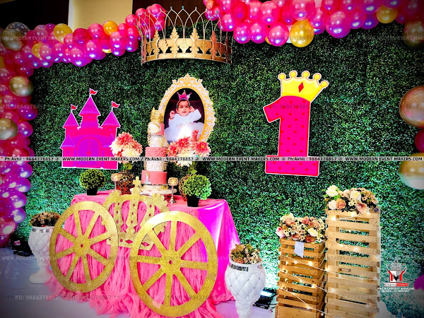 Princess_Queen_Theme_in_Hotel_Radison_Blu_Chennai_For_First_Birthday_PH_9884378857_Modern_Event_Makers