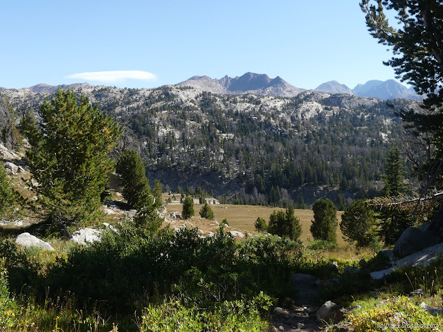 087: pointy peaks