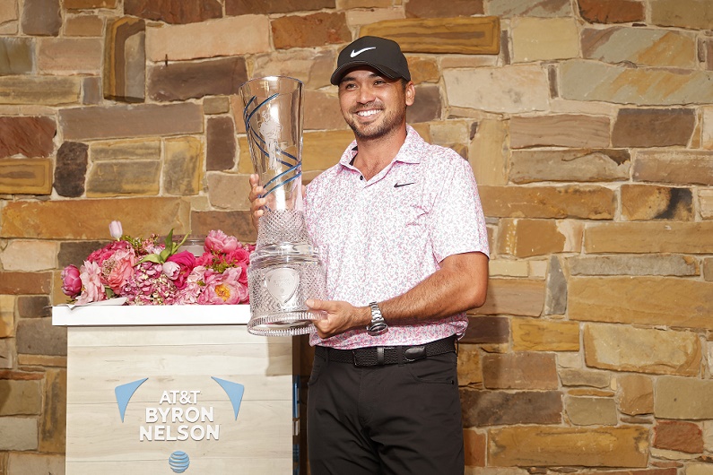 1_Jason%20Day%20with%20the%20AT&T%20Byron%20Nelson%20trophy.%20Credit%20Getty%20Images