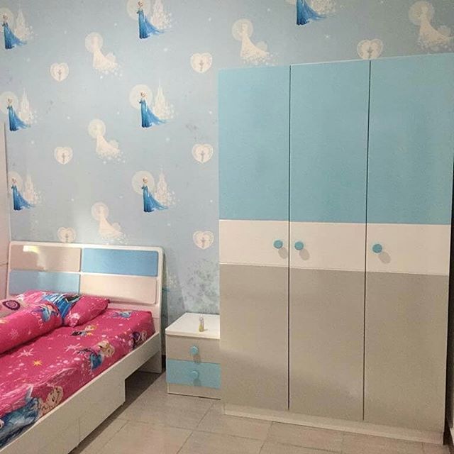 Dekorasi Kamar  Tidur  Warna Biru  Dongker Menghias Kamar  