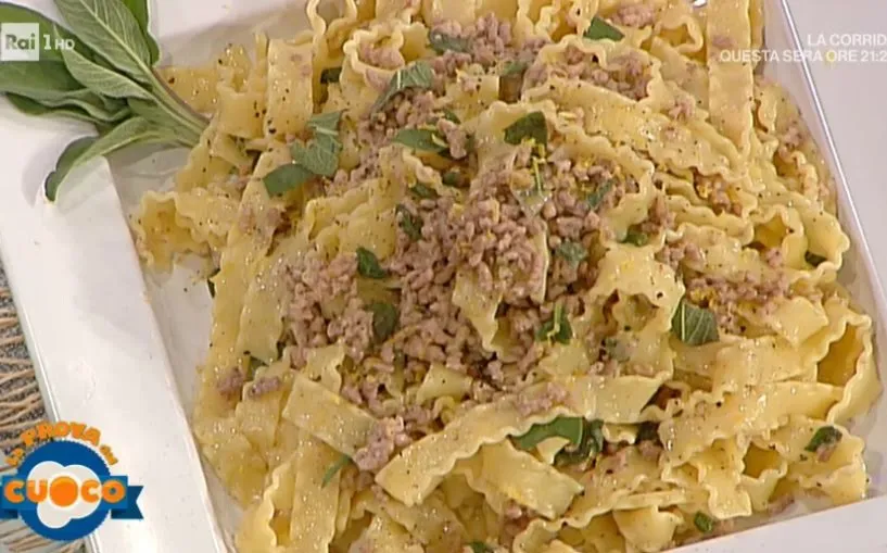 Mafalde fiorentine al ragù in bianco