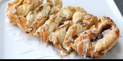 Cranberry Cream Cheese Braid Recipe