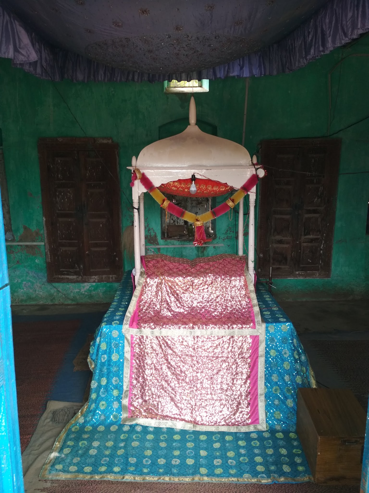 Inside image of Gurudwara Sahib