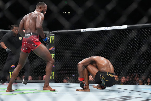 Leon Edwards knocks out Kamaru Usman