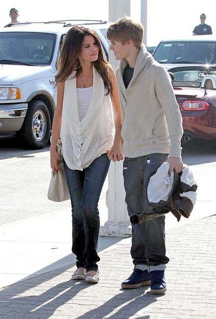 selena gomez and justin bieber 2011_26. selena gomez and justin bieber_15. We already knew that Justin