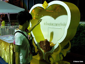 CUMPLEAÑOS DEL REY RAMA IX EN BANGKOK. TAILANDIA