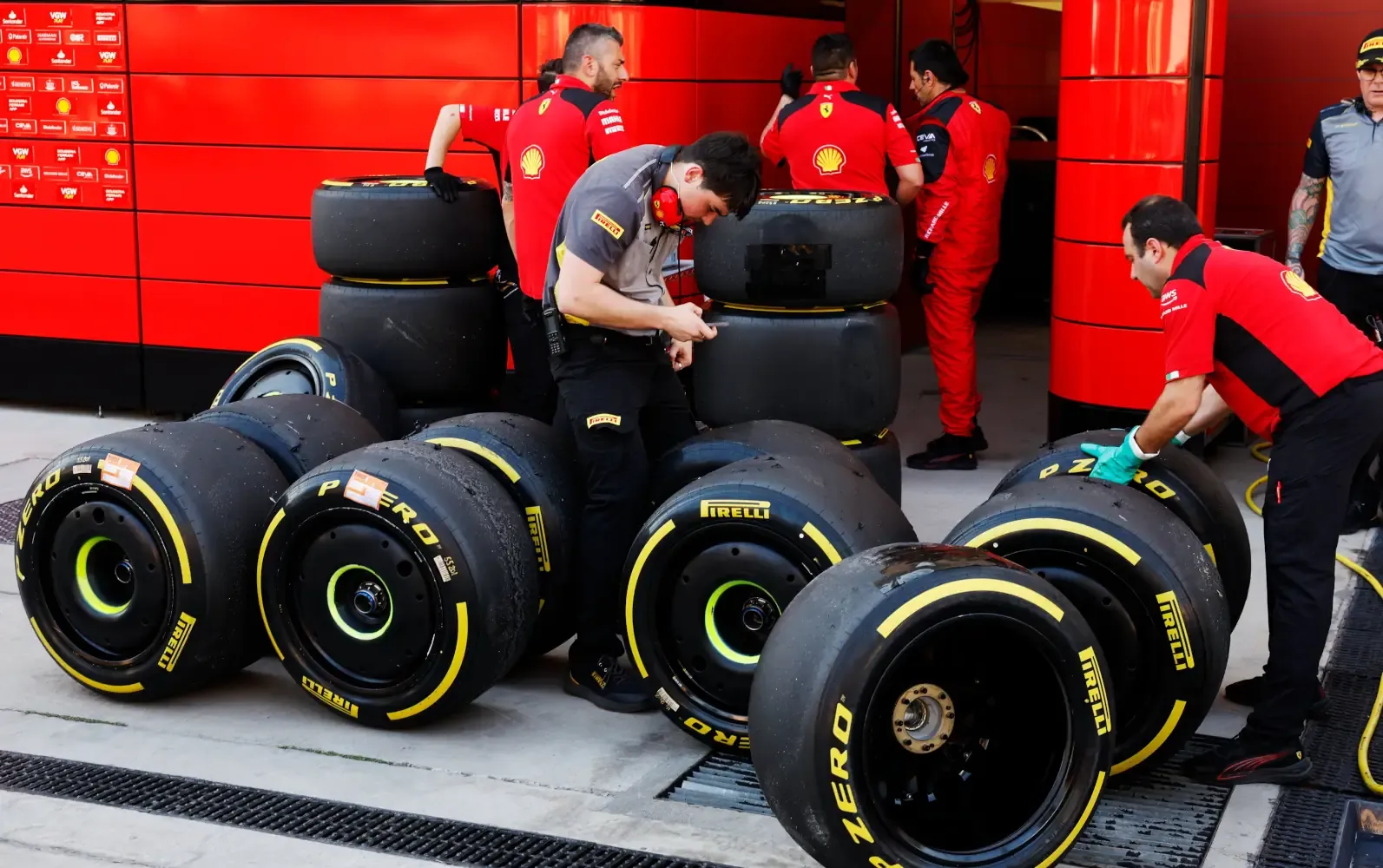 Gomme Pirelli