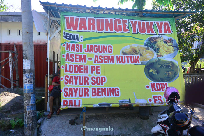 Warung Asem-asem ikan kutuk