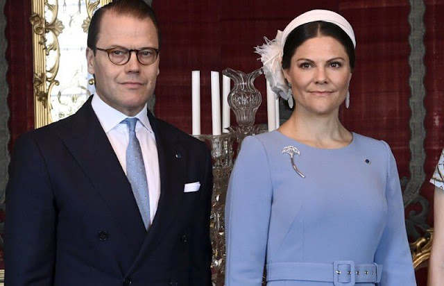 Crown Princess Victoria wore a blue dress by Andiata. Princess Sofia wore a white dress by Hugo Boss. Jenni Haukio wore a floral print outfit
