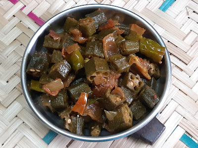 Vendakkai Puli Venjanam | Hot Lady's Finger Curry