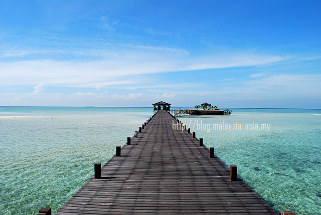 Beach at Kapalai