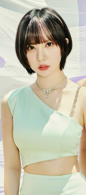 Eunha (Korean: 은하; Japanese: ウナ) is a Big Planet Made singer from South Korea. She is a former member of the girl group GFRIEND and a member of the female group VIVIZ. She was also a member of the project girl group Sunny Girls. Eunha spent a year training with SinB at Big Hit Entertainment.
