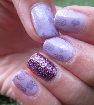 Barry M - Lilac Foil Sally Hansen - Rock Star Pink Essie - Nice is Nice