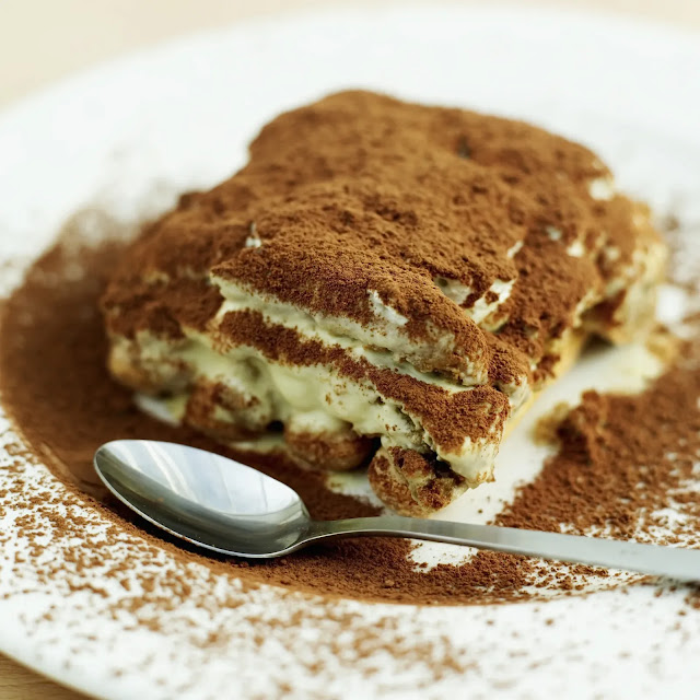 A Delicious Twist: Tiramisu Without Mascarpone Cheese
