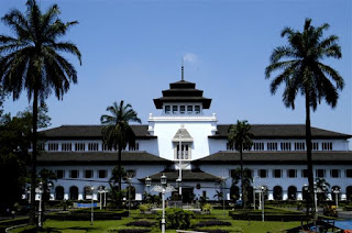 Daftar Universitas di Kota Bandung