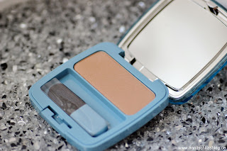 p2 Beyond Lagoon - Aqua Garden Highlighter - www.annitschkasblog.de