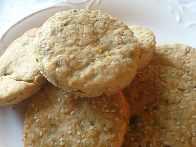 spicy masala biscuits