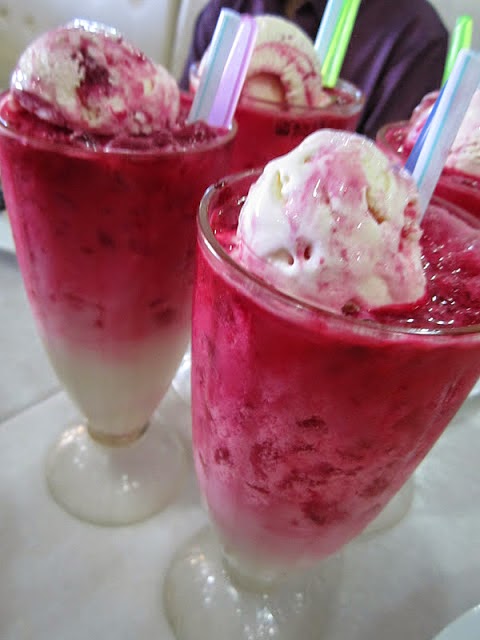 Resepi Minuman - Air Sirap Bandung Soda Float ~ Aneka 