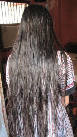 Wet long hair