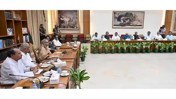 জামায়াত-শিবিরের রাজনীতি নিষিদ্ধে একমত ১৪ দলের নেতারা