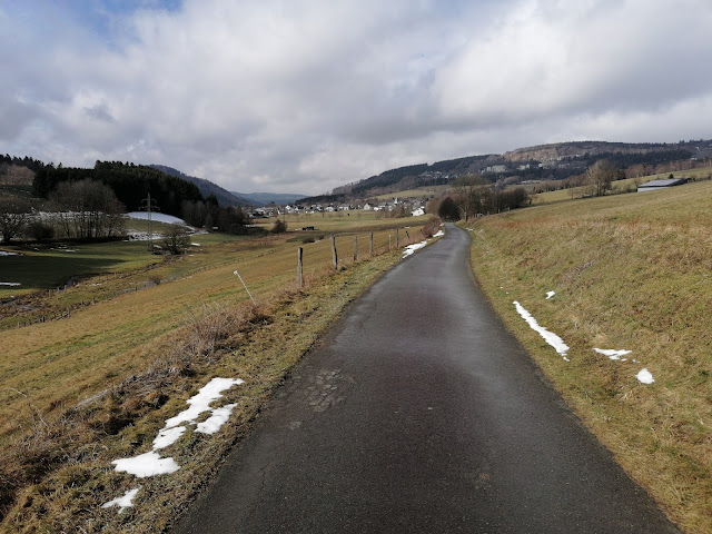 Sauerland wandern Wetter blog Winterberg Rothaarsteig X25 Hunauweg Hochtour E1 europäischer Fernwanderweg