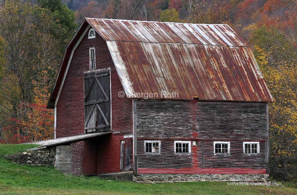 http://juergen-roth.artistwebsites.com/featured/vermont-barn-art-juergen-roth.html