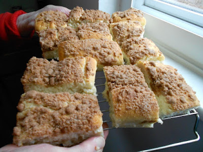 cut coffee cake.jpeg