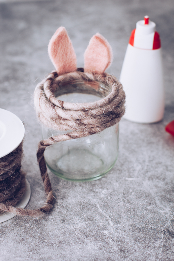 Anleitung 2 DIY Osterhase - Süße Bastelidee für Ostern als Deko oder als Geschenk. titatoni.de