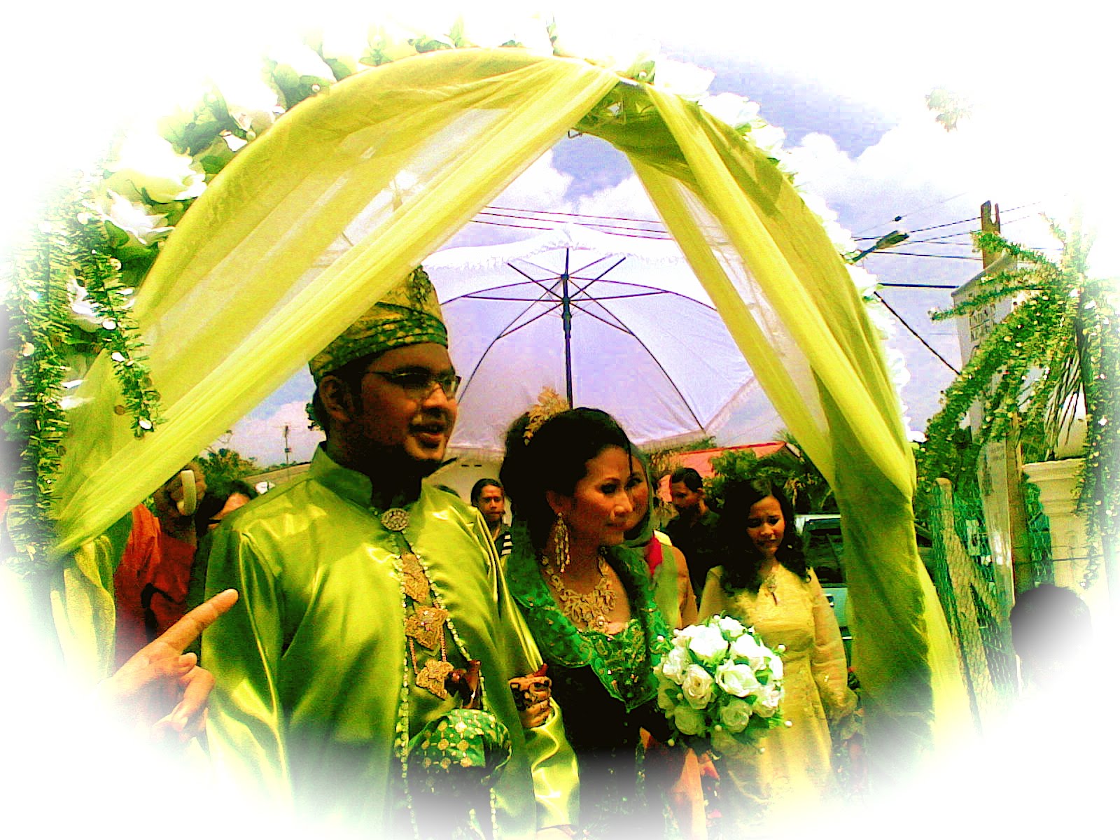malay wedding invite arrival