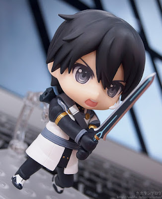 Nendoroid Kirito de "Sword Art Online: Ordinal Scale" - Good Smile Company