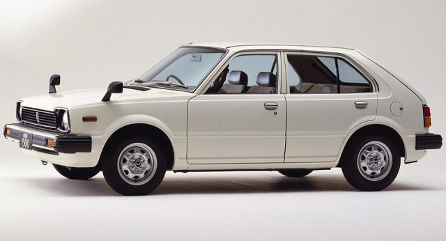 White Honda Civic Second Generation 5-door