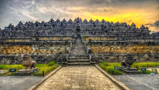 Beautiful tour from Yogyakarta-Borobudur Tample