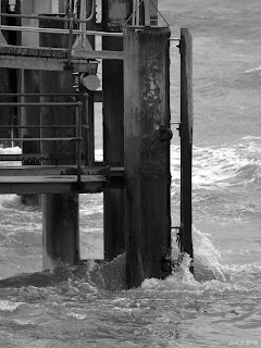 high tide jetty