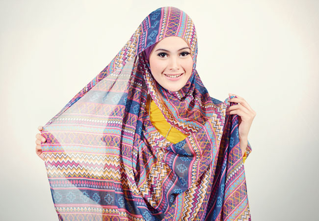  Cara  Pakai  Jilbab Pashmina Style Simple dan Modis 