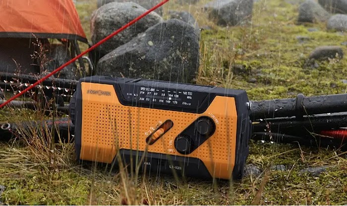 FosPower Emergency Solar Crank Portable Radio review 