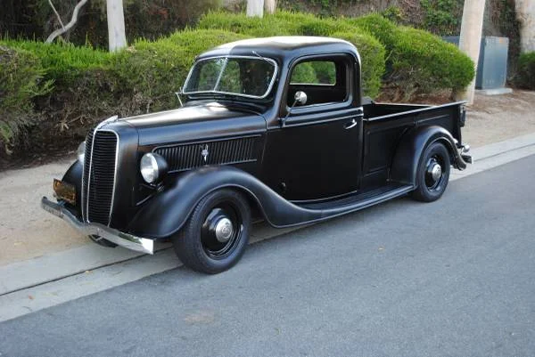 Black And Beautiful 1937 Ford Pickup Pre-war