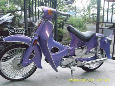 Customs Honda C 70