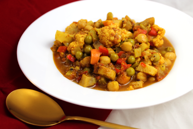 Vegetable Vindaloo with Chickpeas