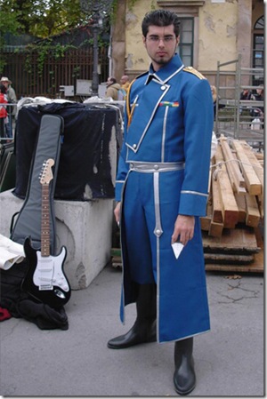 full metal alchemist cosplay lieutenant colonel maes hughes by italian 