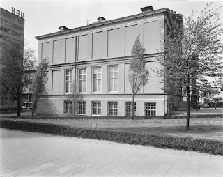 Zijkant van Het Schielandshuis in 1957 (G.th. Delemare)
