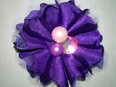 flower pearl brooch